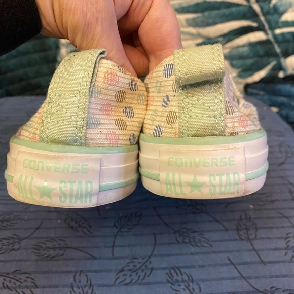 Converse Chuck Taylor all star slip polka dots and stripes lace less sneakers 7 - Picture 6 of 8